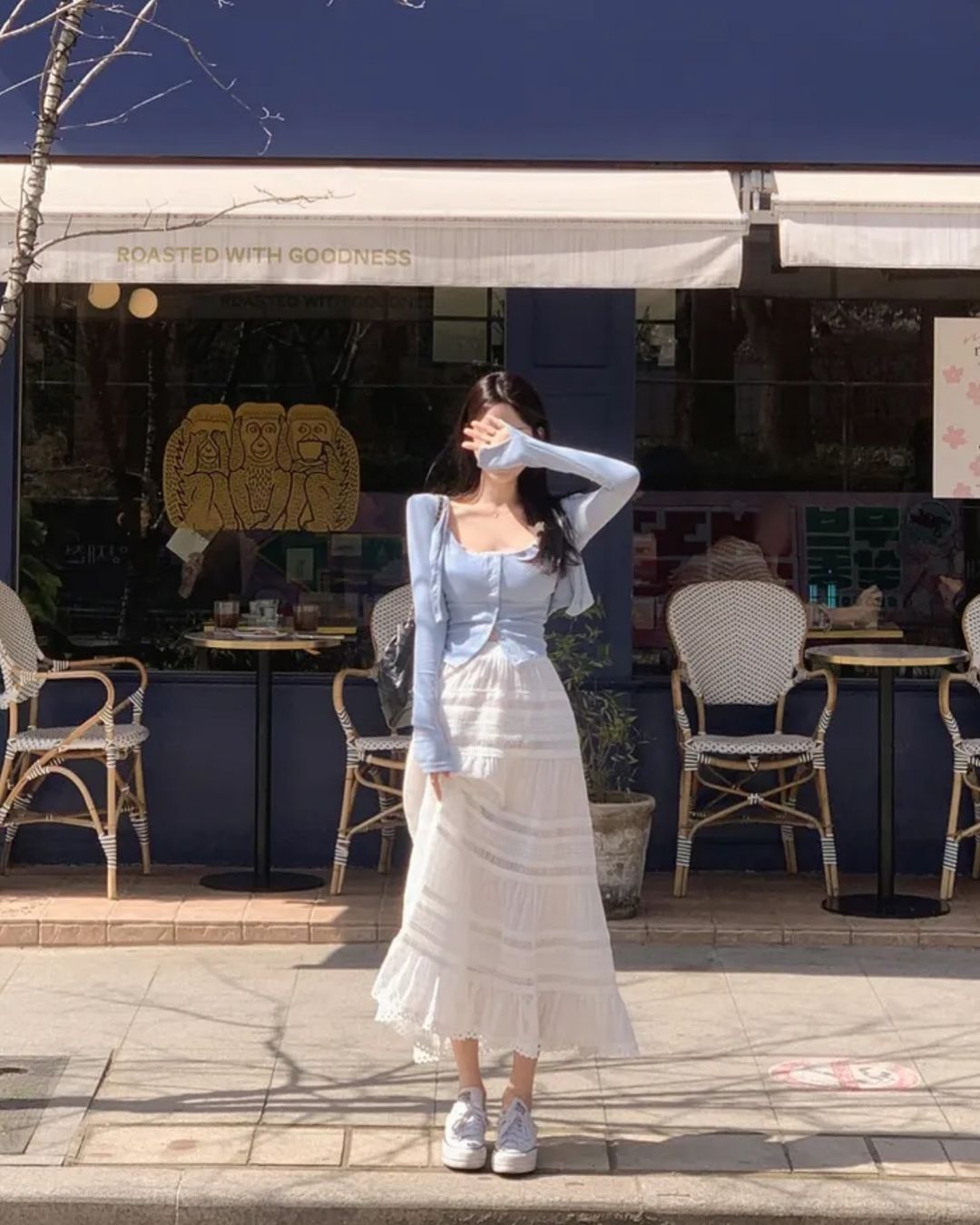 sakura lace skirt