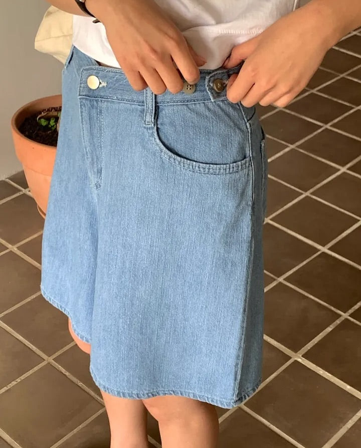 alta denim shorts